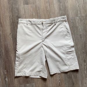 Nike golf shorts waist 37 flat front ivory color